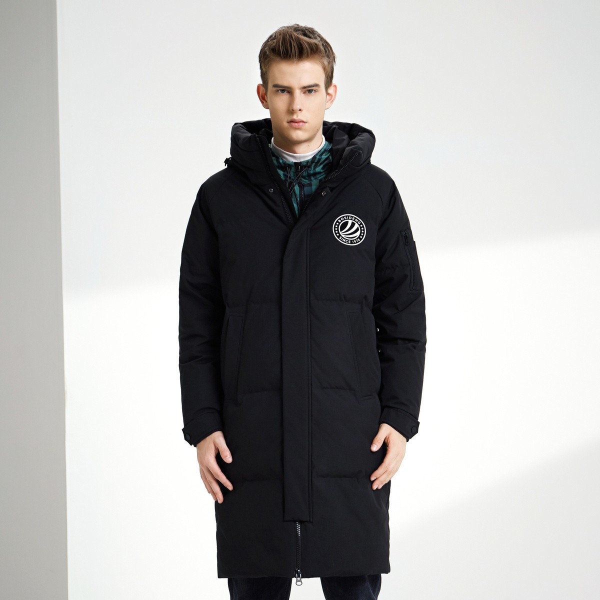 波司登2019新款男士羽绒服中长款外套羽绒服