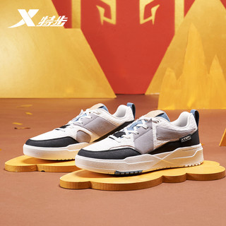 XTEP 特步X姜子牙联名系列 男士运动板鞋 880319316125 黑白