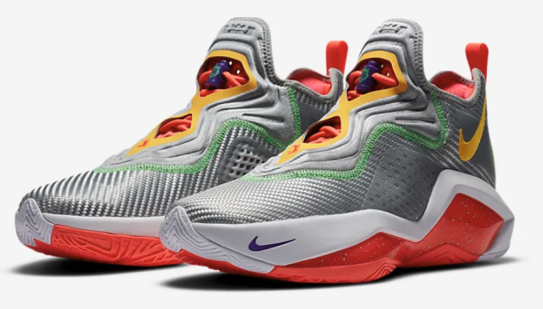 小编精选这个1111就抢ta室外场地利器lebronsoldierxivep