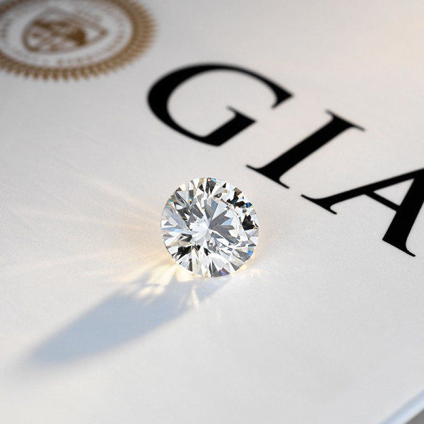 商品blue nile 圆形切割钻石 0.5克拉(3ex切工 成色g 净度vs2)