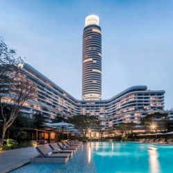 海棠湾一线海景公寓!三亚保利诺雅公寓 亲海房/海景房2晚 可拆分 含旅拍+游艇出海