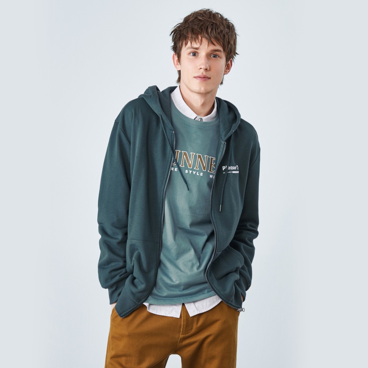 首页 服饰鞋包 男装 男上装 semir/森马男上装 文章详情