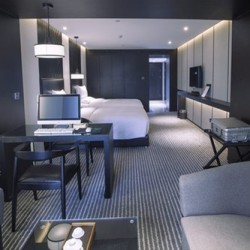 西安東舍酒店(钟楼店)优享雅致房2晚(含早餐+自助洗衣+下午茶)