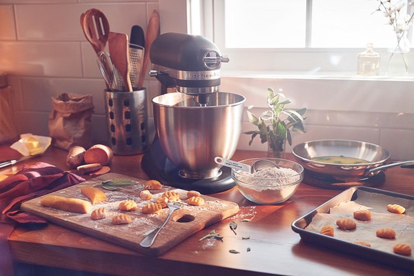 家电研究所：家的味道，自己创造：KitchenAid厨师机