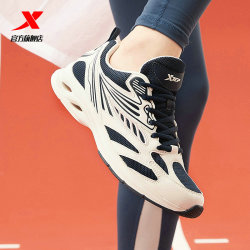 XTEP 特步 880318116012 女子运动鞋