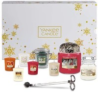 Yankee Candle 节日礼品套装,带香味蜡烛和配件,11 件蜡烛套装