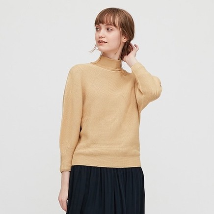 当前位置:>首页>服饰鞋包>女装>女上装>女士针织衫>uniqlo/优衣库女士