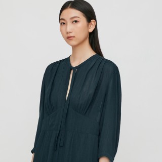 UNIQLO 优衣库 女士蝴蝶结领七分袖长款连衣裙430967