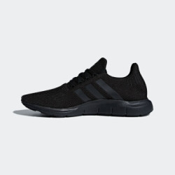 adidas 阿迪达斯 三叶草 Swift Run AQ0863 男女经典运动鞋