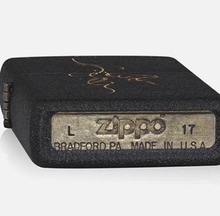 ZIPPO 之宝 刻花系列 唇齿相依打火机 黑色