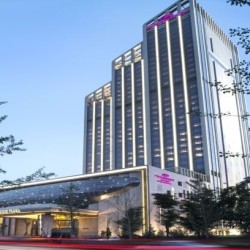 兰州皇冠假日酒店 高级黄河景房2晚(含大堂吧咖啡劵2份+延迟退房)