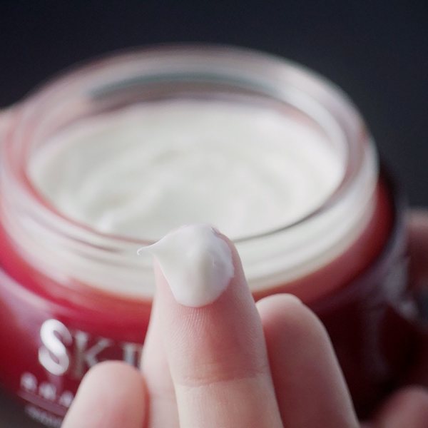 百亿补贴、小编精选：干/油皮都可的秋冬急救保湿ACE—SK-II大红瓶