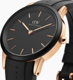 Daniel Wellington 丹尼尔惠灵顿 ICONIC MOTION系列 氟橡胶表带女士石英手表