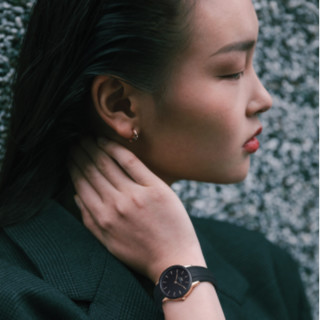 Daniel Wellington 丹尼尔惠灵顿 ICONIC MOTION系列 氟橡胶表带女士石英手表