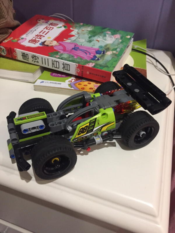 lego乐高机械组系列42072高速赛车旋风冲击