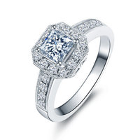 ZOCAI 佐卡伊 珠宝 情迷威尼斯系列 W06145 女士18K白金钻石戒指