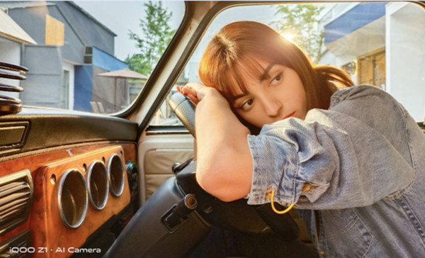 小编精选:iQOO Z1 5G 智能手机 6GB+128GB