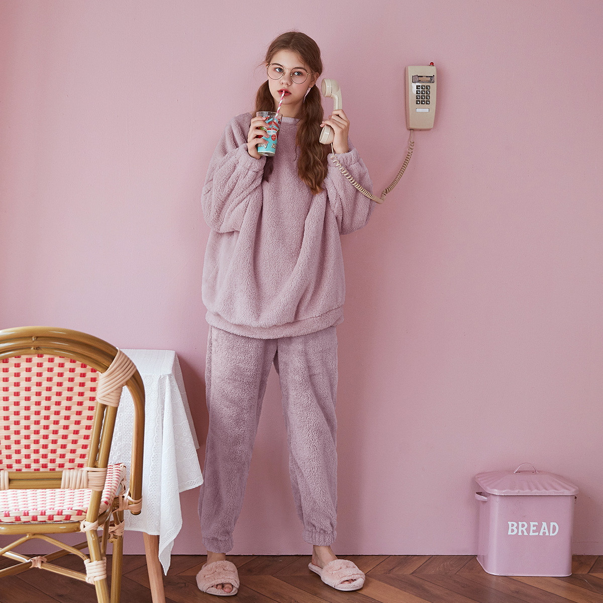 促销活动：唯品会 12.8特卖大会高潮期