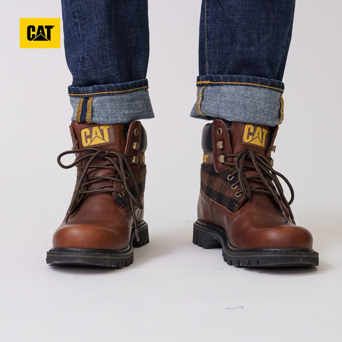 cat 卡特彼勒 p723528i3bdc36 男士马丁靴