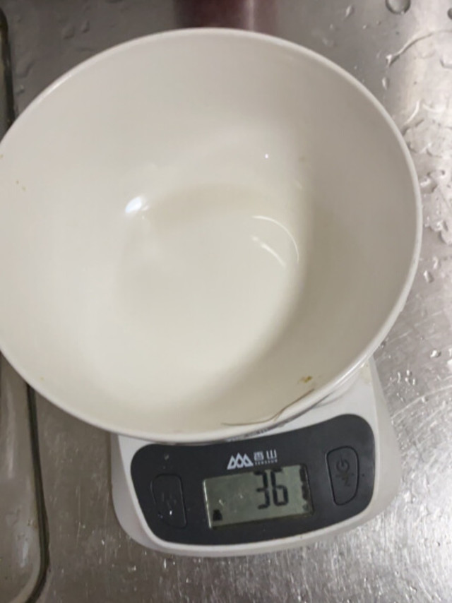 缺斤短两！！！每盒净重都不够400g！！