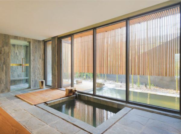 泡温泉河北霸州茗汤日月潭温泉会馆中式私汤标准间1晚含2大1小早餐