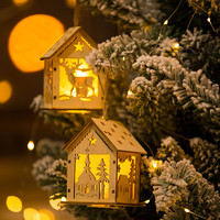 圣诞节装饰品发光小木屋橱窗挂饰创意镂空房子摆件圣诞树场景布置