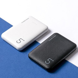 名创优品typec双向充电5000mah迷你移动电源充电宝