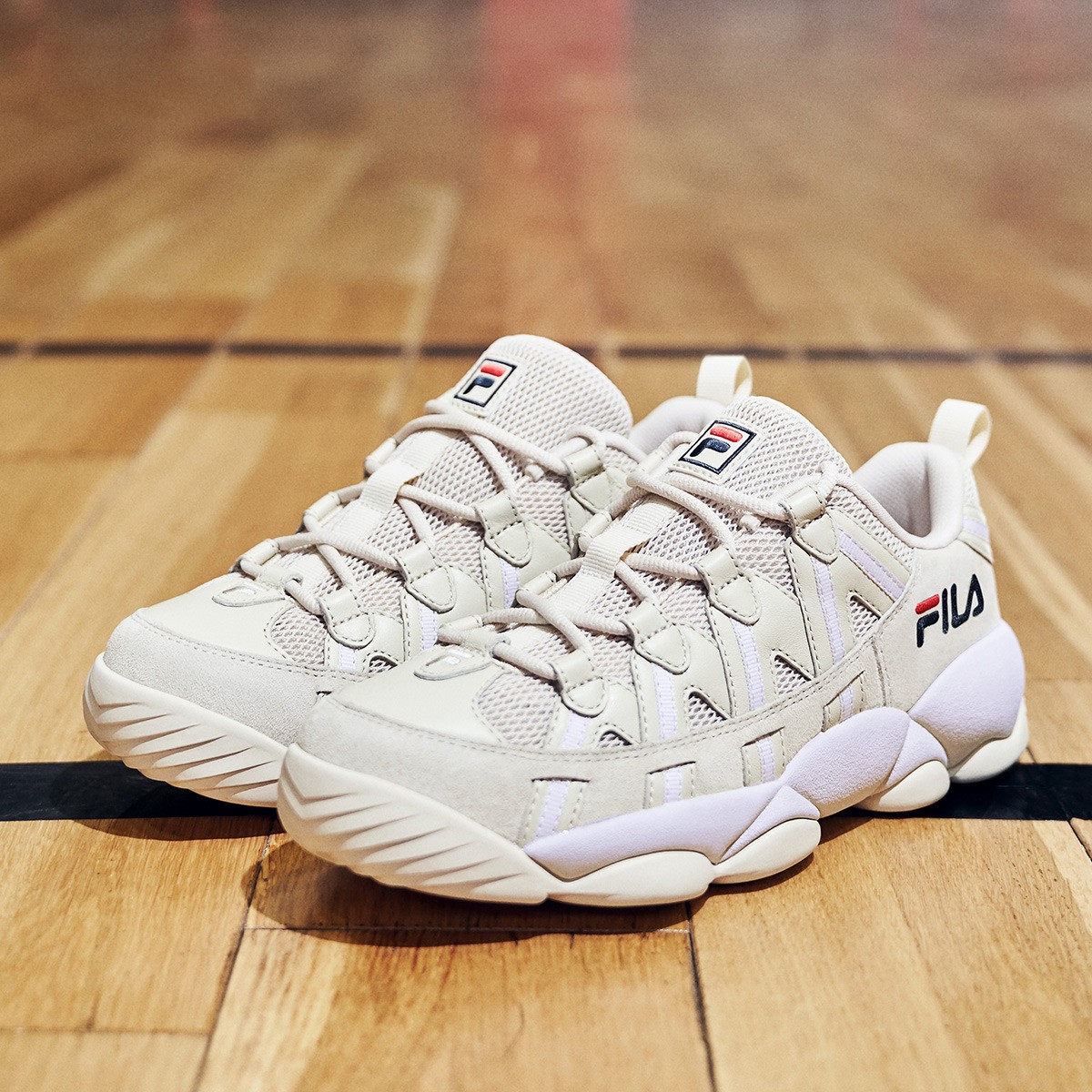 fila 斐乐 f12w931232fgd 女式运动休闲鞋