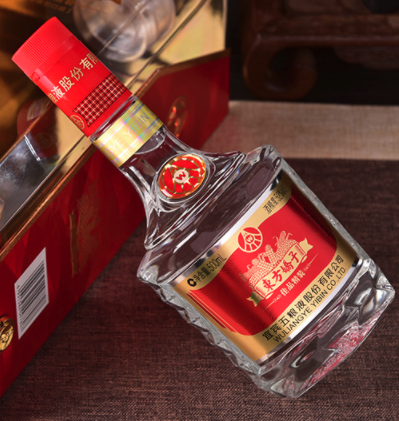 Wuliangye(五粮液)500ml 2本セット 2021年製 WULIANGYE 五粮液2021牛年纪念酒52%vol 浓香型白酒500ml*2瓶双支