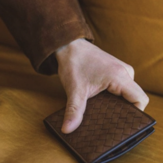 BOTTEGA VENETA 葆蝶家 男士牛皮钱包 113993 V4651