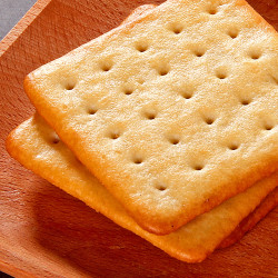 日盈咸味香葱苏打饼干3斤装早餐休闲办公小吃小口袋包整箱批发