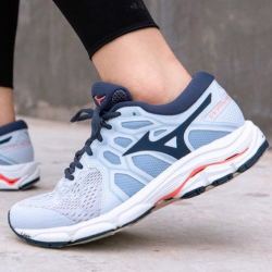 Mizuno 美津浓 WAVE EQUATE 4 J1GD204825 女款跑鞋