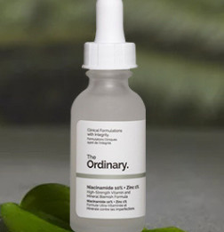 The Ordinary 护肤精华套装 (维他命精华30ml+杜鹃花精华30ml）