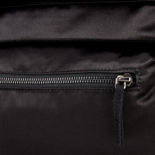 EASTPAK 依斯柏 X Raf Simons 男士海报手提袋 Black Satin