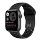 Apple/苹果 Apple Watch Nike Series 6；深空灰色铝金属表壳；煤黑配黑色 Nike 运动表带