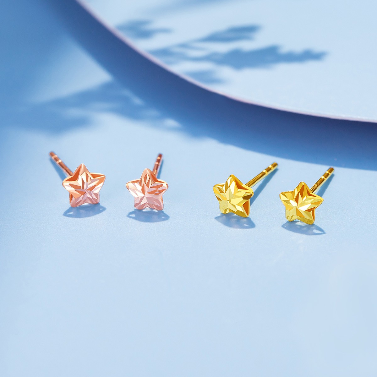 星星耳钉_老庙黄金 mke1013 18k金星星耳钉耳饰(一对