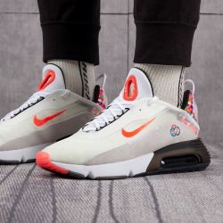 Nike耐克 男子AIR MAX 2090运动跑步鞋