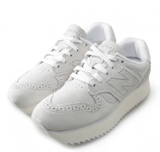 New Balance  520系列 WL520MZ 女款休闲运动鞋