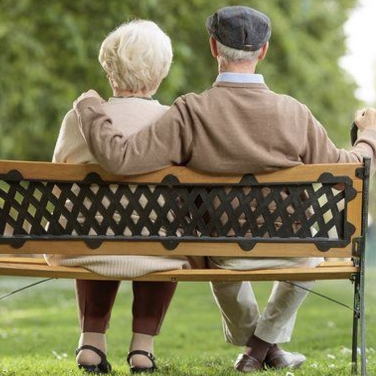 中老年應(yīng)該如何養(yǎng)生？這份養(yǎng)生保健手冊請收好！