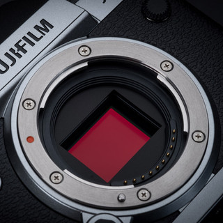FUJIFILM 富士 X-T3 APS-C画幅 微单相机 银色 XF 16-80mm F4 R OIS WR 变焦镜头 单头套机