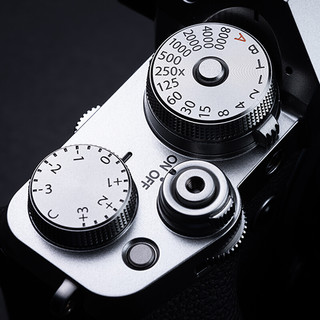 FUJIFILM 富士 X-T4 APS-C画幅 微单相机 银色 XF 23mm F2 R WR 定焦镜头 单头套机