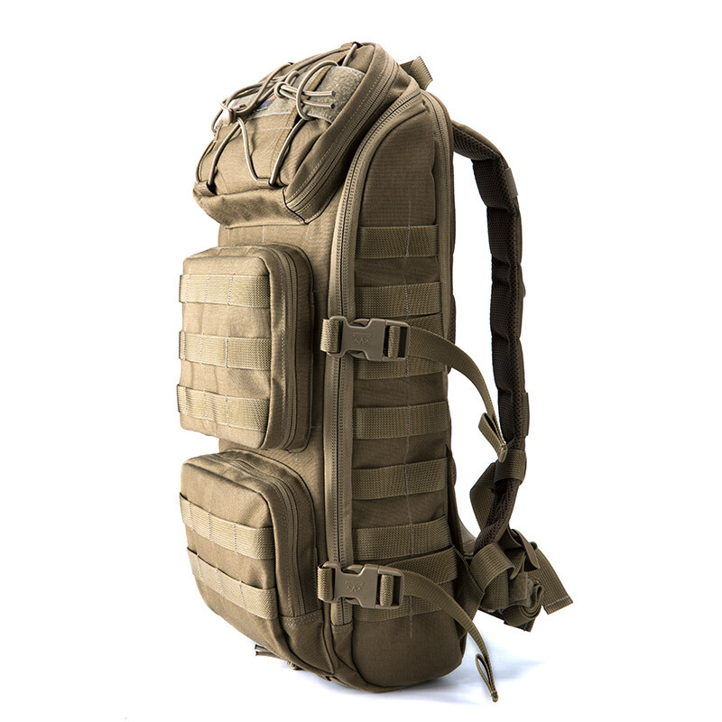 MAXGEAR 马盖先 蜜獾 徒步背包 0517