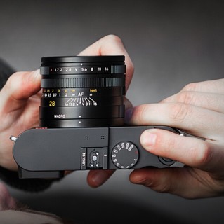 Leica 徕卡 Q2 特别定制版 全画幅 微单相机 象牙白 28mm F1.7 ASPH 定焦镜头 单头套机