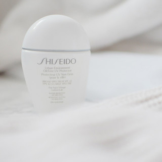 SHISEIDO 资生堂 新艳阳多元无油防晒乳 SPF42 30ml