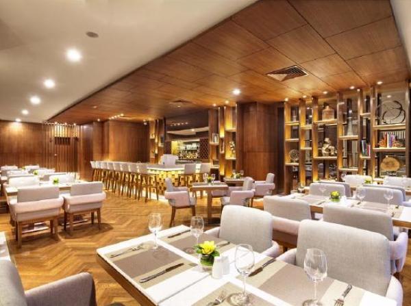 欢迎关注"酒店特惠"标签,让出游住的舒服又省钱!