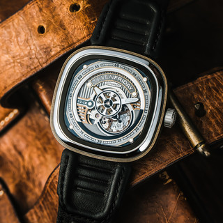 SEVENFRIDAY 七个星期五 S系列 47.6毫米自动上链腕表 S2/01