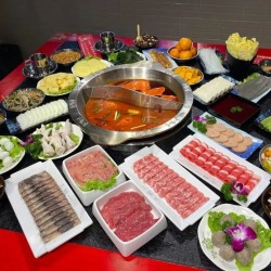 宽板凳火锅99.9元享二人餐!成都蜀大侠火锅148元4人餐,还有200瓶啤酒畅饮