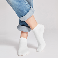 亲肤透气时刻清爽，男式基础船袜