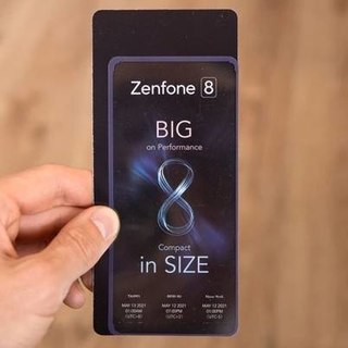 ASUS 华硕 Zenfone 8 手机