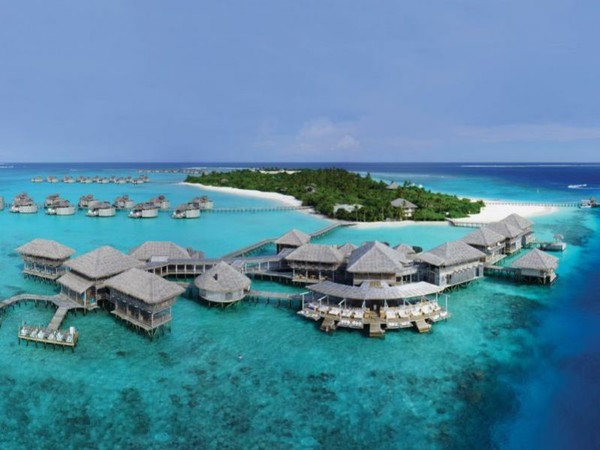 有效期至明年9月底！马尔代夫拉姆六善度假村水上别墅4晚度假套餐